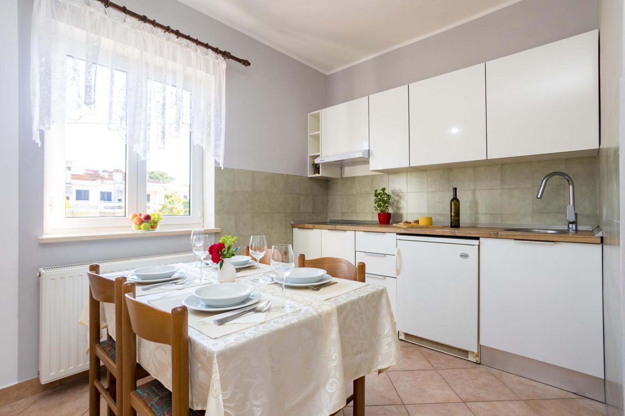 Apartments And Rooms Kod Keti 马林斯卡 外观 照片